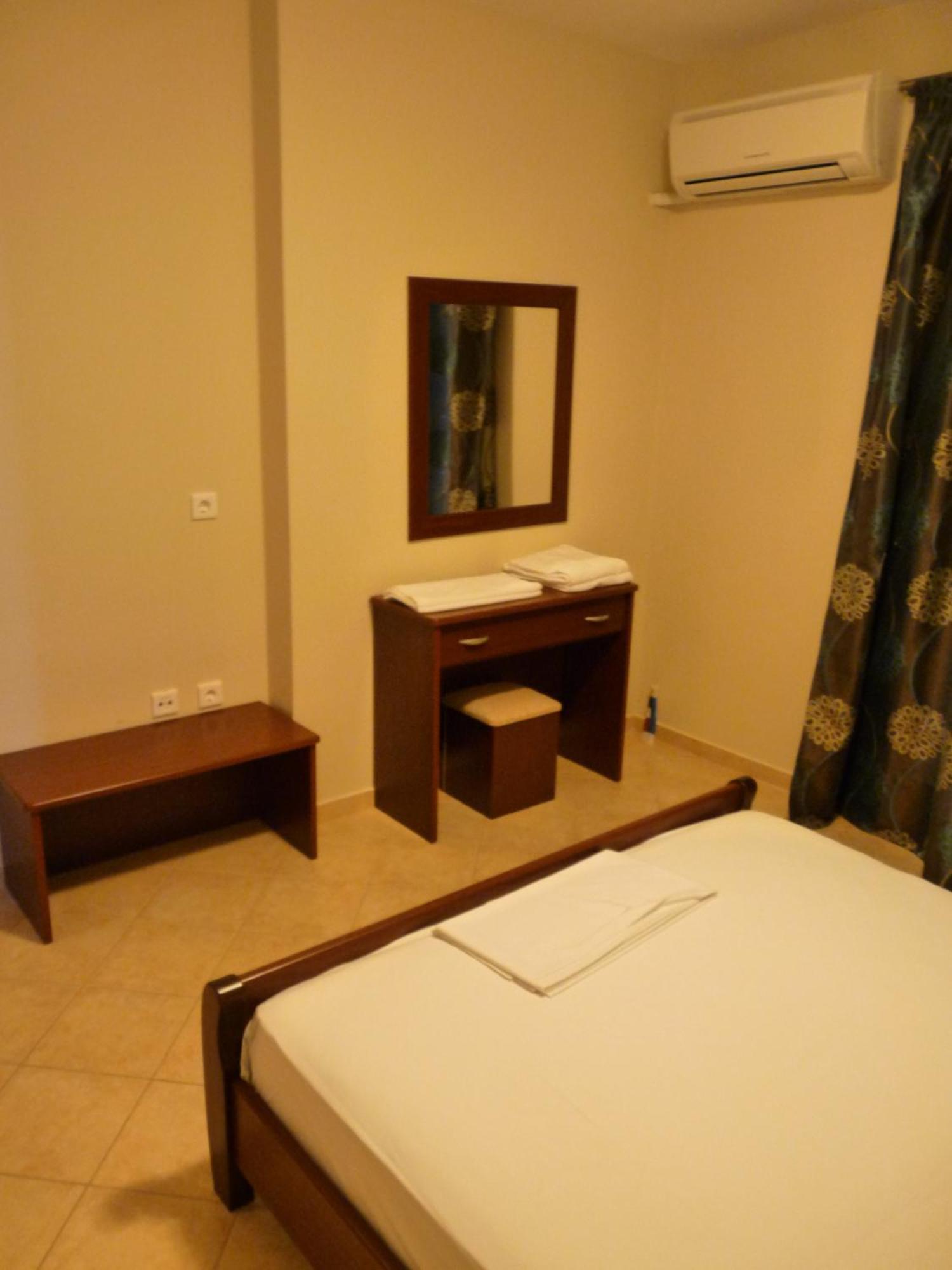 Hotel Sea Eratiní Phòng bức ảnh